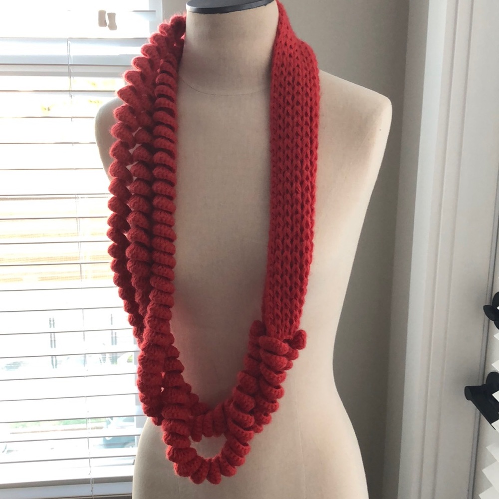 NBW Shebobo orange corkscrew winter infinity scarf - Picture 3 of 3
